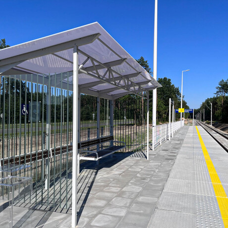 Budowa linii kolejowej z Rzeszowa na lotnisko w Jasionce [sierpień 2023] - fot 18